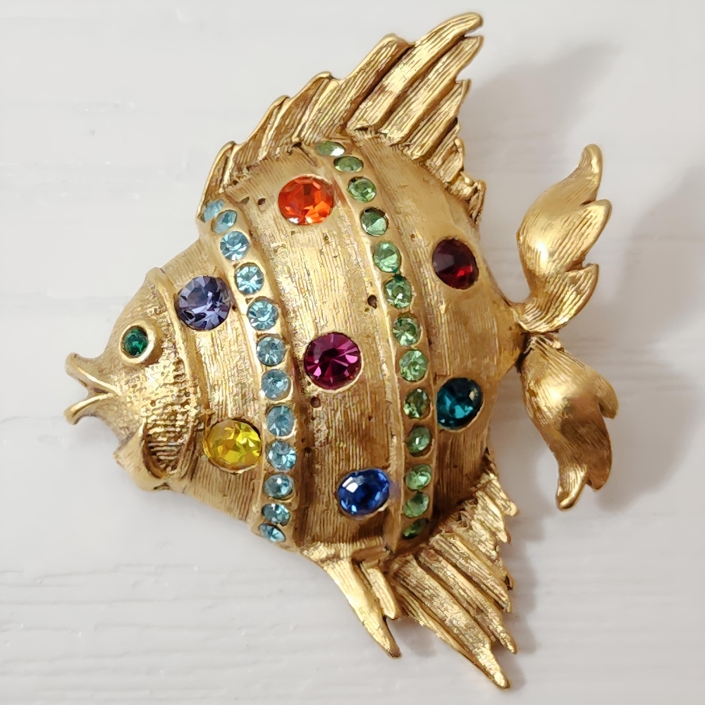 Vintage Butler and Wilson Multi color Crystal Pave Gold tone Fish Brooch Pin